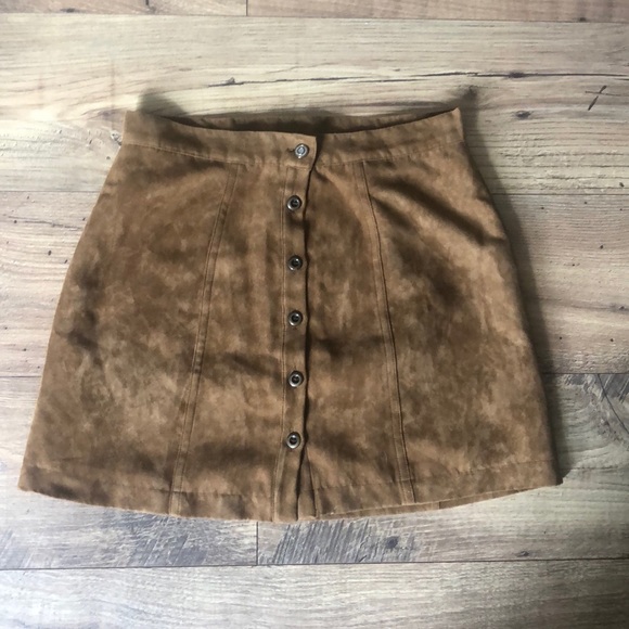 Harlow Faux Suede Skirt - Picture 8 of 8